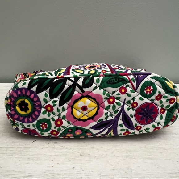 Vera Bradley 2011 Retired Pattern Viva La Vera Small Shoulder Bag - Picture 7 of 16